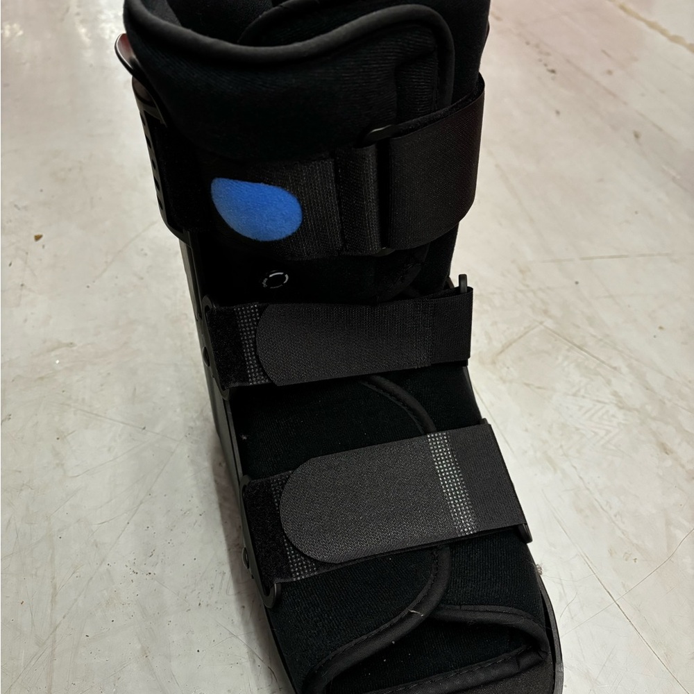 Black Medical Walking Boot